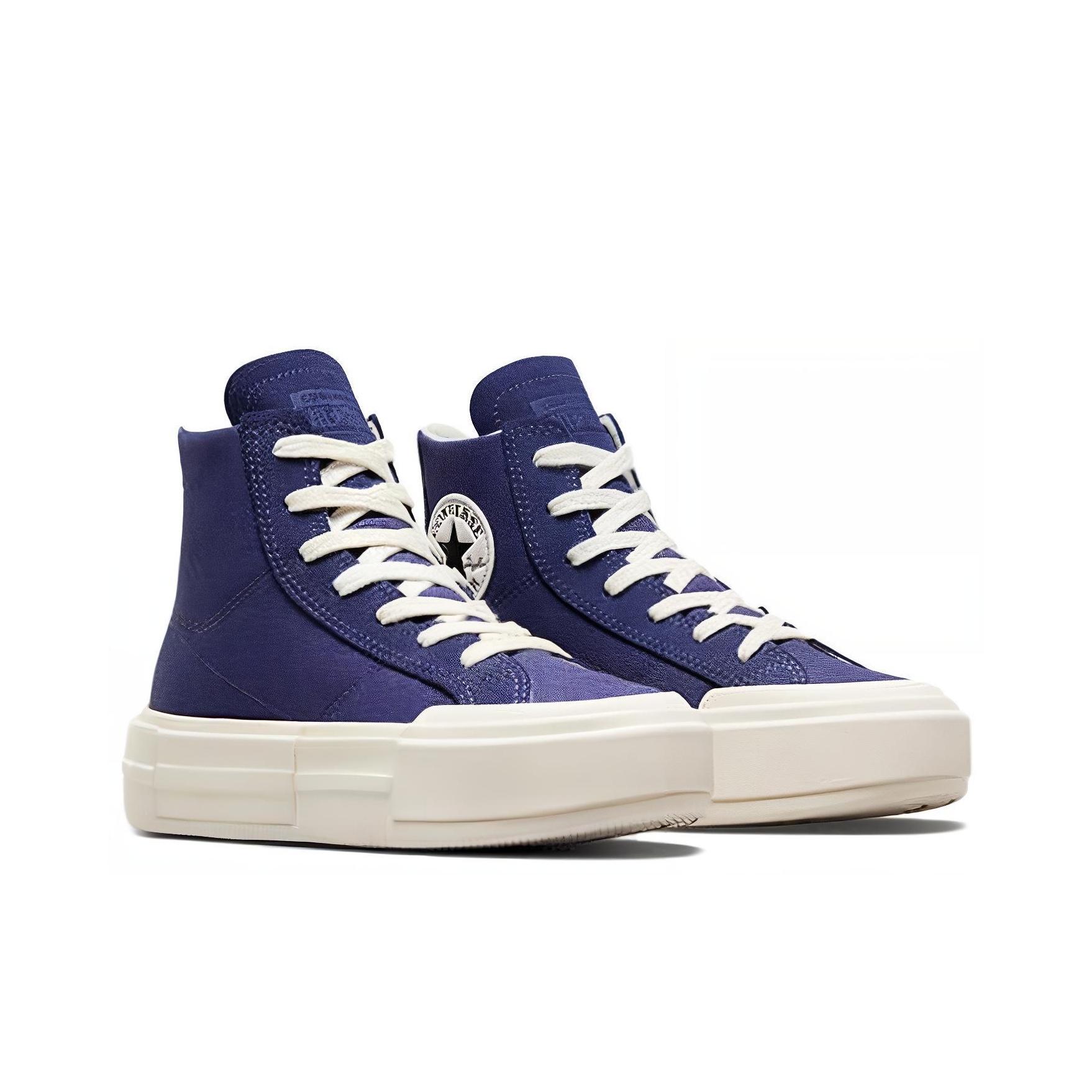 Sepatu Kanvas Tinggi Converse  - Converse Shoes Chuck Taylor All Star ulasan dan harga